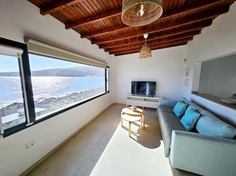 Casa Playa Quemada Junto Al Mar Villa Exterior foto